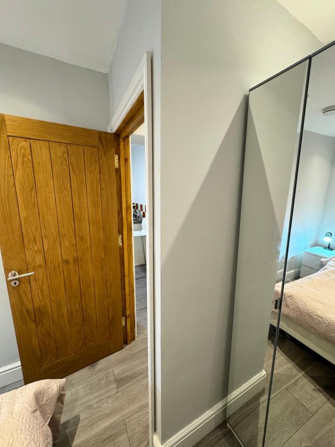 1 Bed With Kitchenette And Bathroom Oxford Extérieur photo
